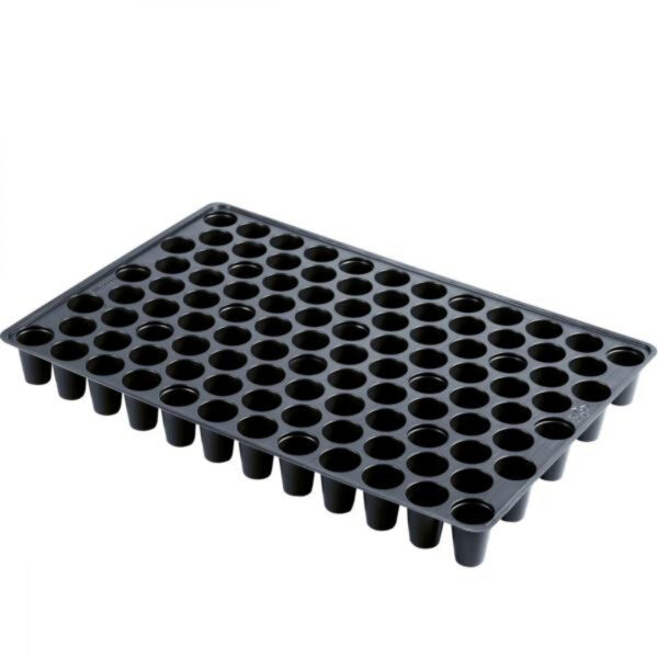 Kassett 104 auku 3,5 x 2,3 x 5,5cm / 52,5 x 30cm Desch 50tk